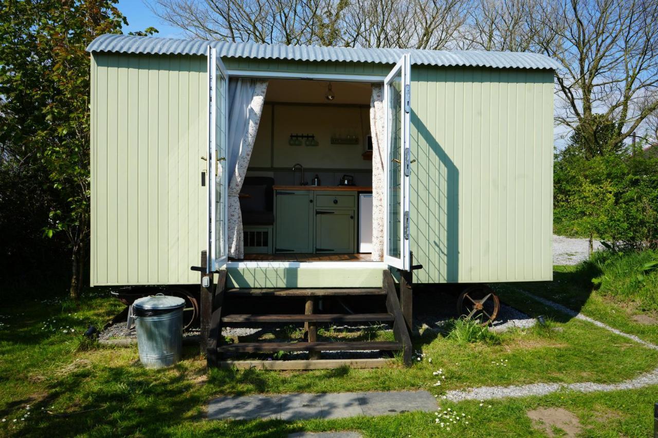 Hillcrest Hut Διαμέρισμα Tenby Εξωτερικό φωτογραφία