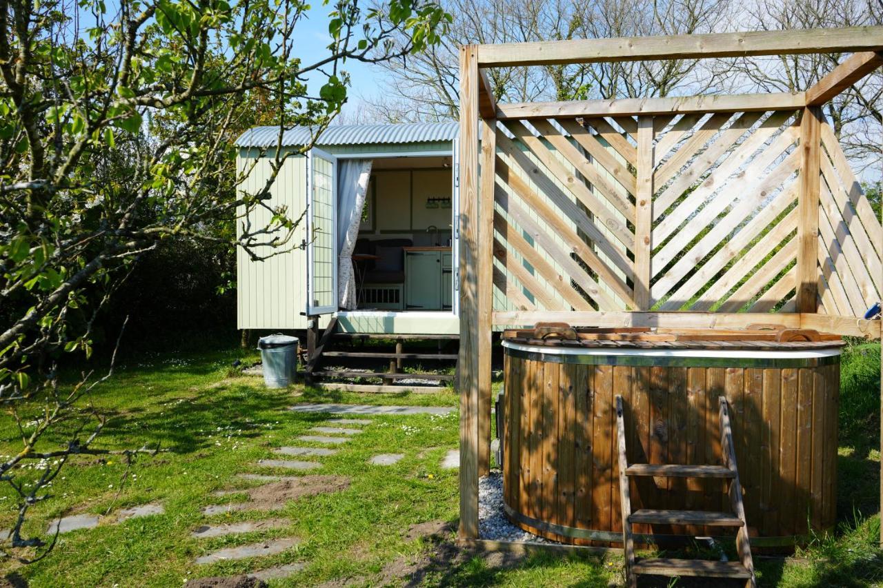 Hillcrest Hut Διαμέρισμα Tenby Εξωτερικό φωτογραφία