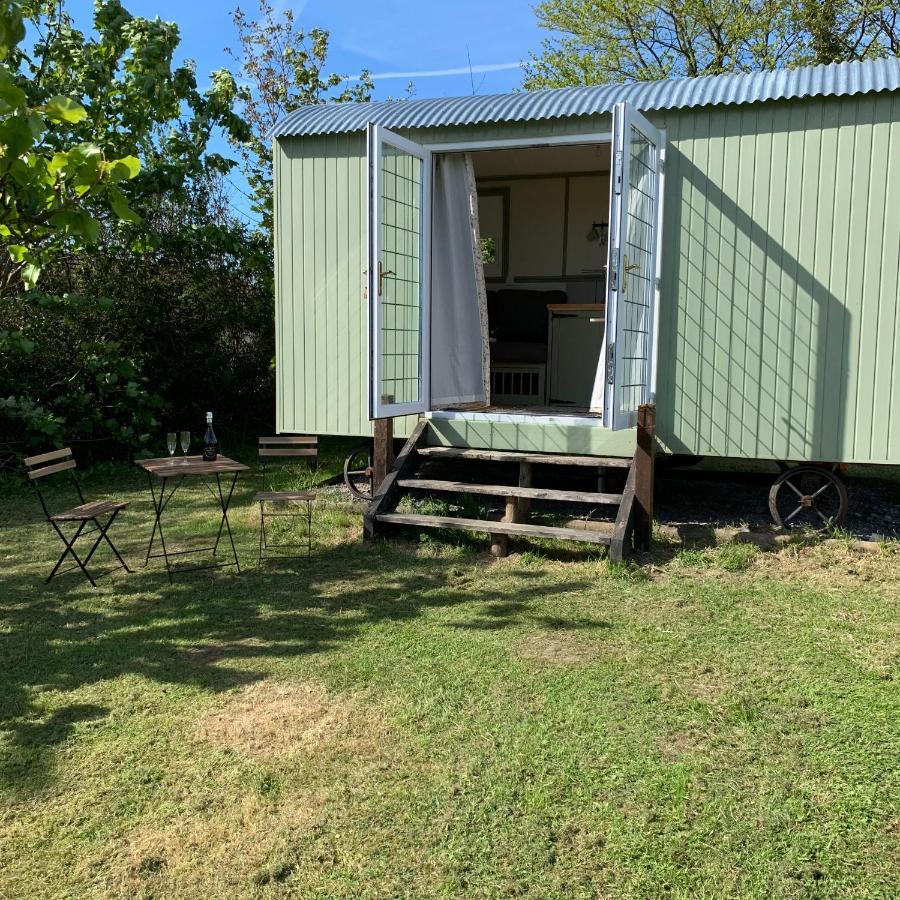 Hillcrest Hut Διαμέρισμα Tenby Εξωτερικό φωτογραφία